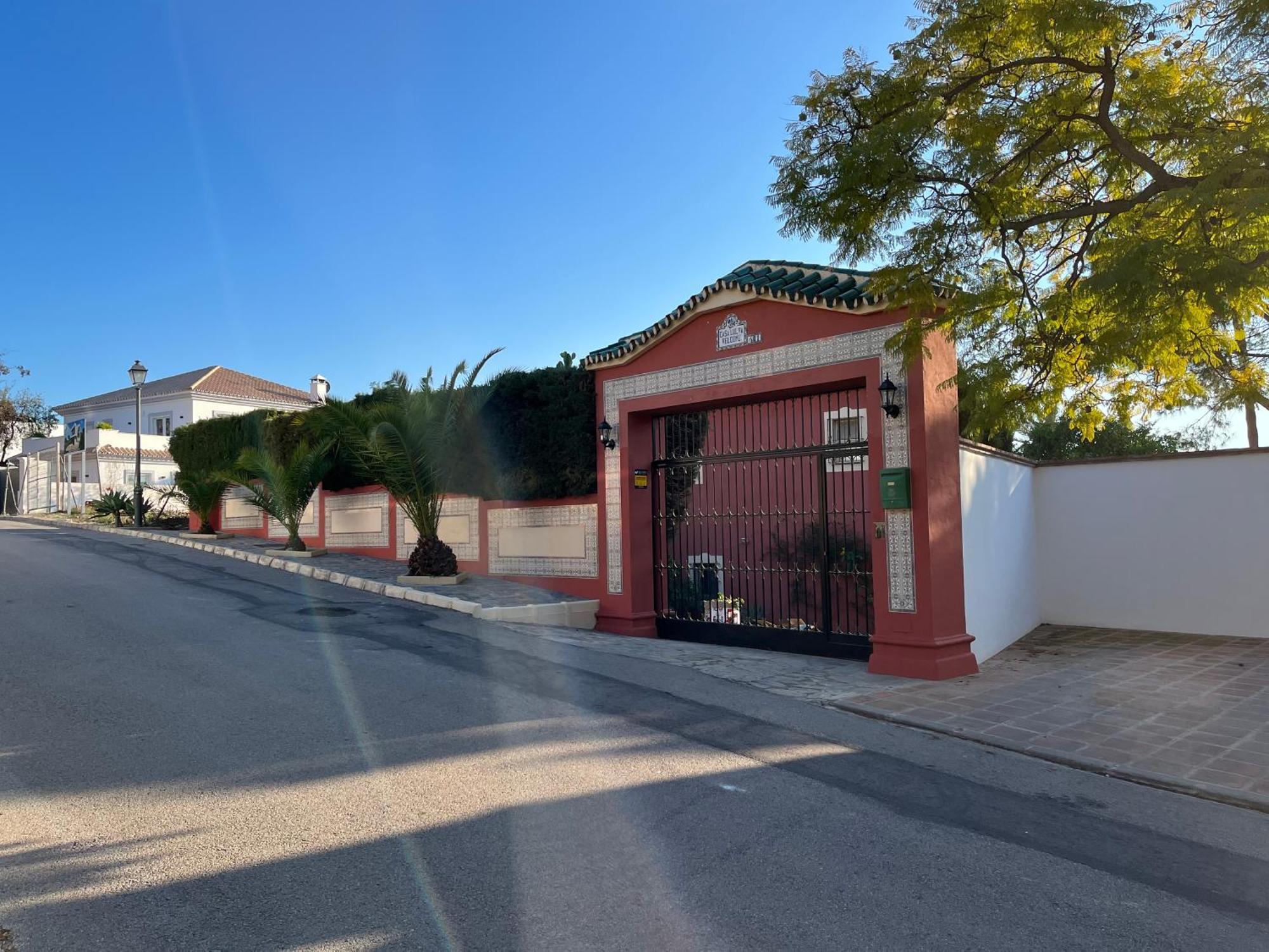 Luxurious 6 Min From With Sea Views Marbella