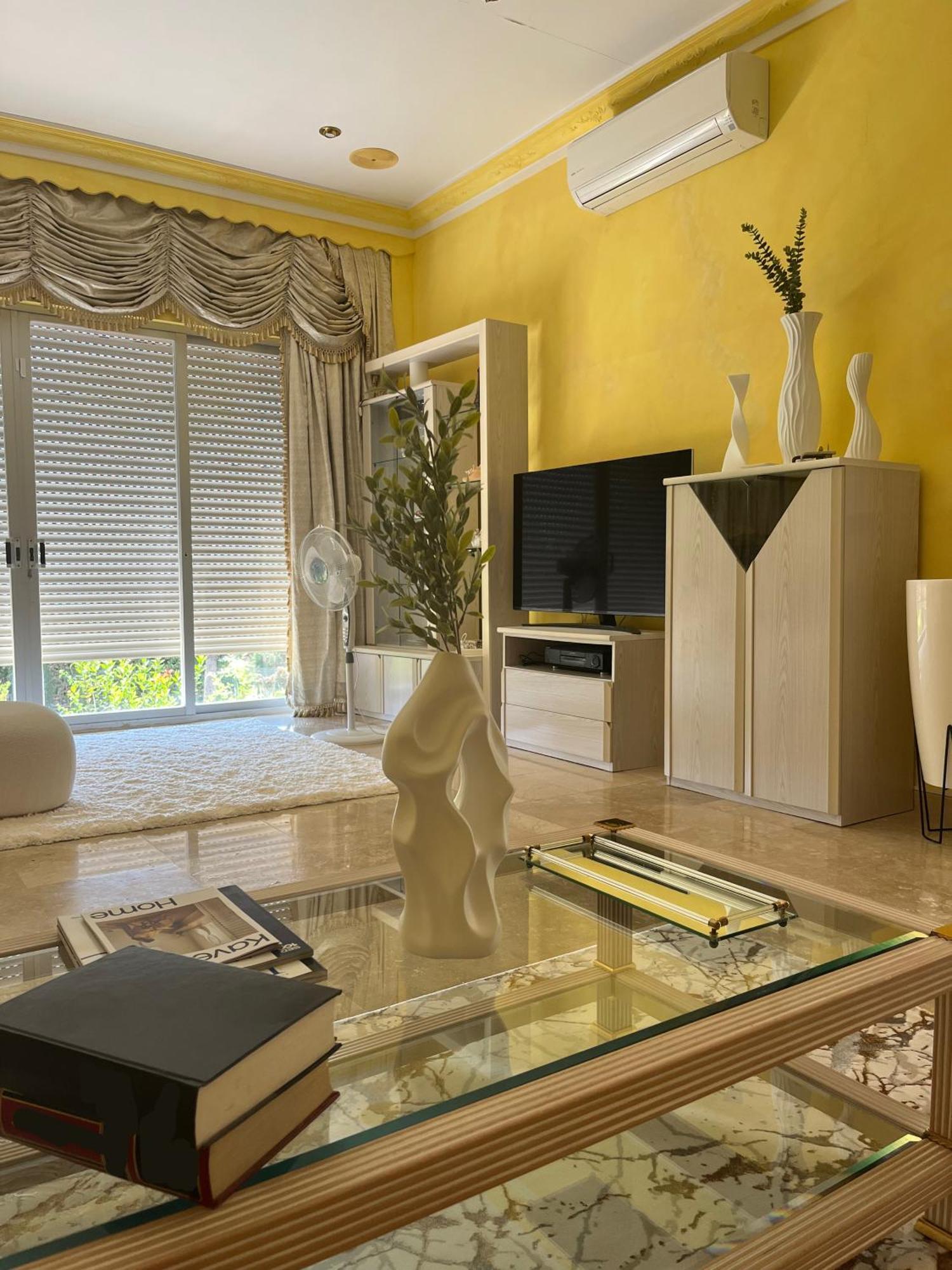 Villa Luxurious 6 Min From With Sea Views