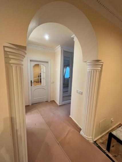 Villa Spacious With Stunning Sea Views Marbella