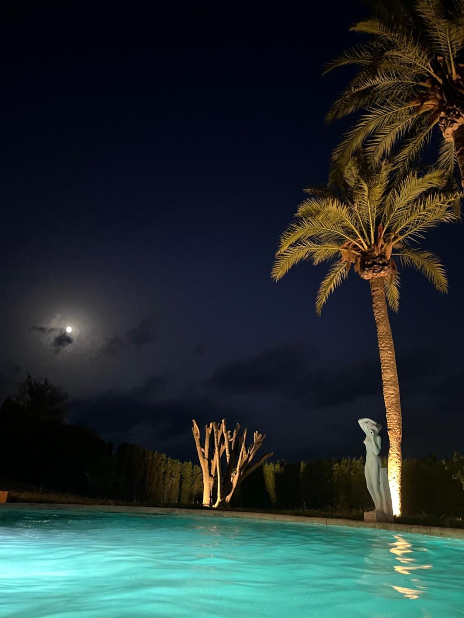 Luxurious 6 Min From With Sea Views Marbella