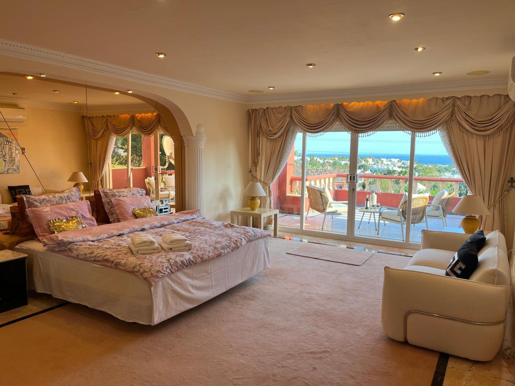 Willa Luxurious 6 Min From With Sea Views Marbella